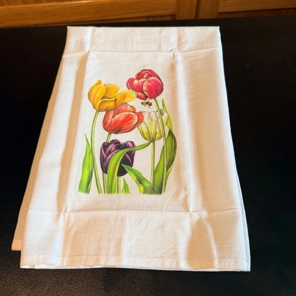 Mary Lake-Thompson Flour Sack Kitchen Towel 30x30 White New Floral Tulips Cotton